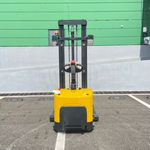 Yujie Forklift Stand-Up Stacker Hydraulic Lift Forklift Wide-Leg Forklift Two-Ton Forklift Electric Stacker Customization