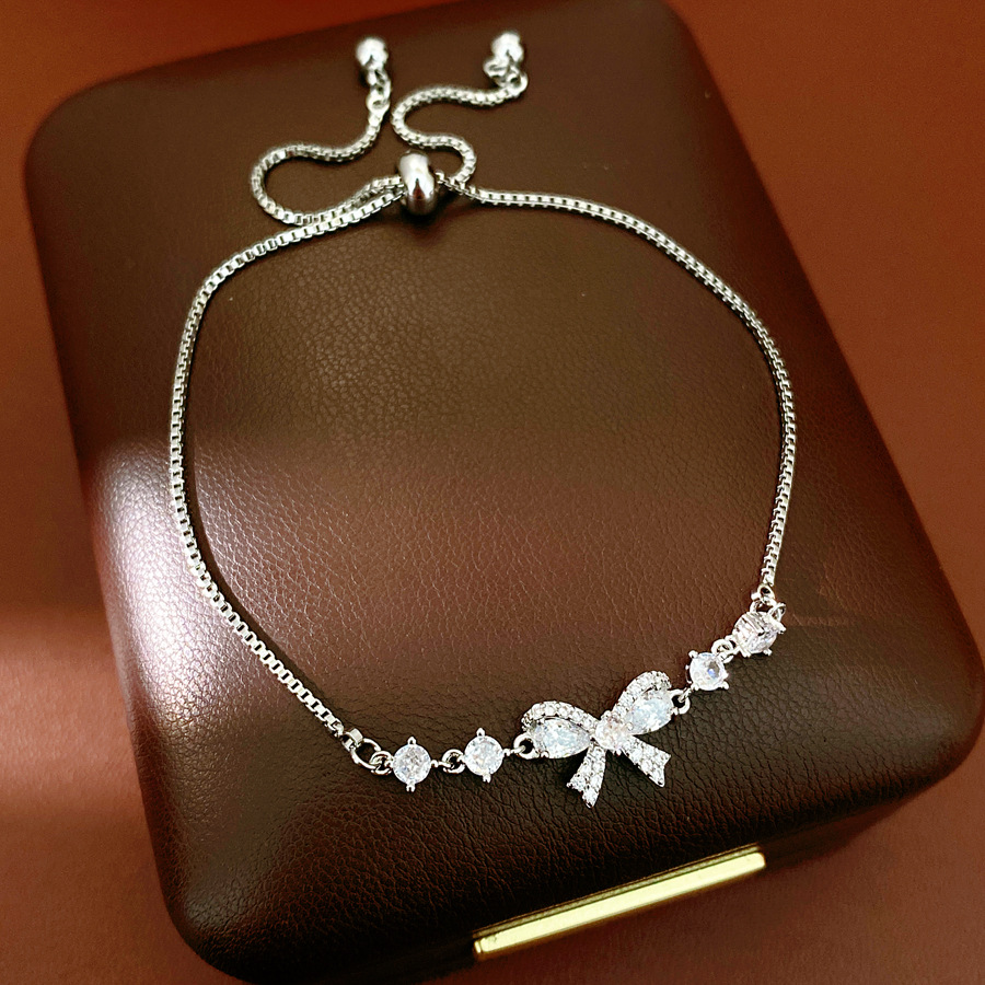 Zircon geométrico pulsera de arco ligera de lujo nicho pulsera de alta sensación temperamento simple diaria joyería al por mayor image 7