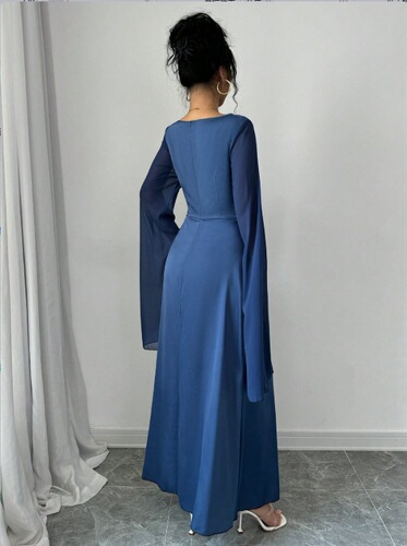 Elegant temperament, split long-sleeved, long dress, new hot style, fashionable, slim dress