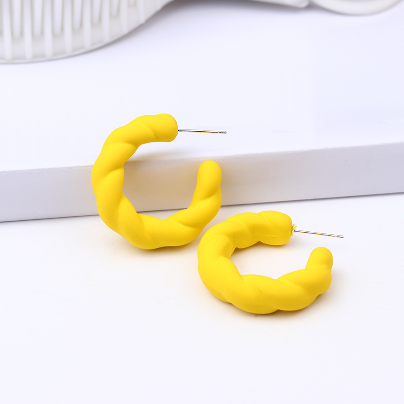 Simple Style C Shape Arylic Ear Studs