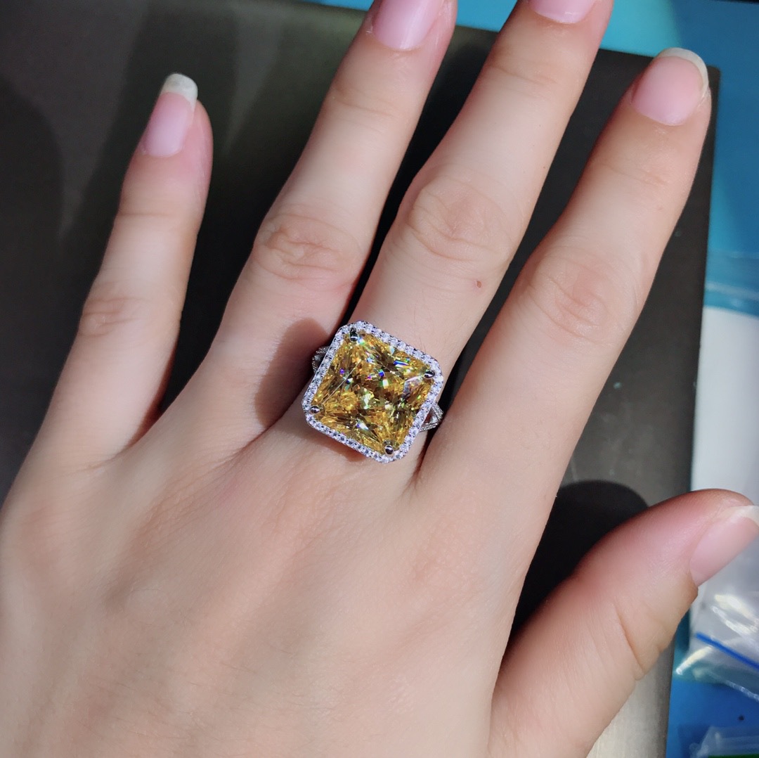 8 quilates VVS grado 3EX anillo de diamante de alto carbono importado plata esterlina anillo de platino galvanizado de cinco capas de espesor