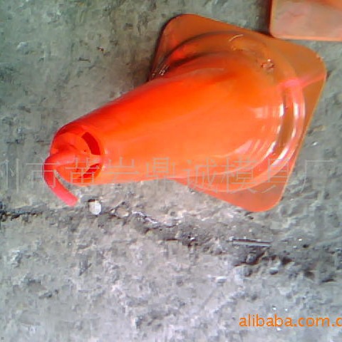 供应注塑pvc路标模具 公路设施模具 道路设施模具，塑料模具2