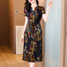 设计感真丝连衣裙女2025新款夏季中老年高档大牌妈妈桑蚕丝长裙子