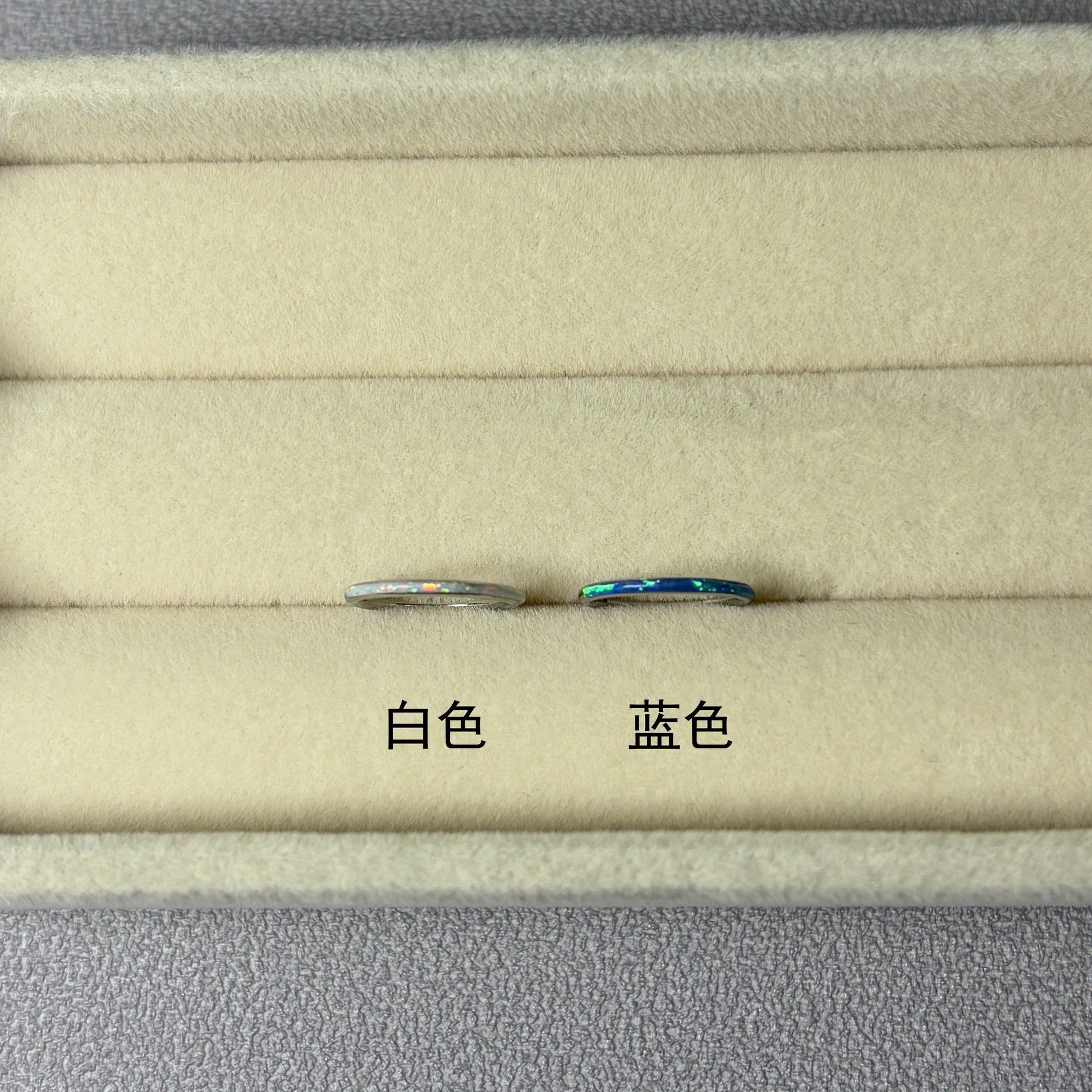 Pointed titanium steel lip stud product view