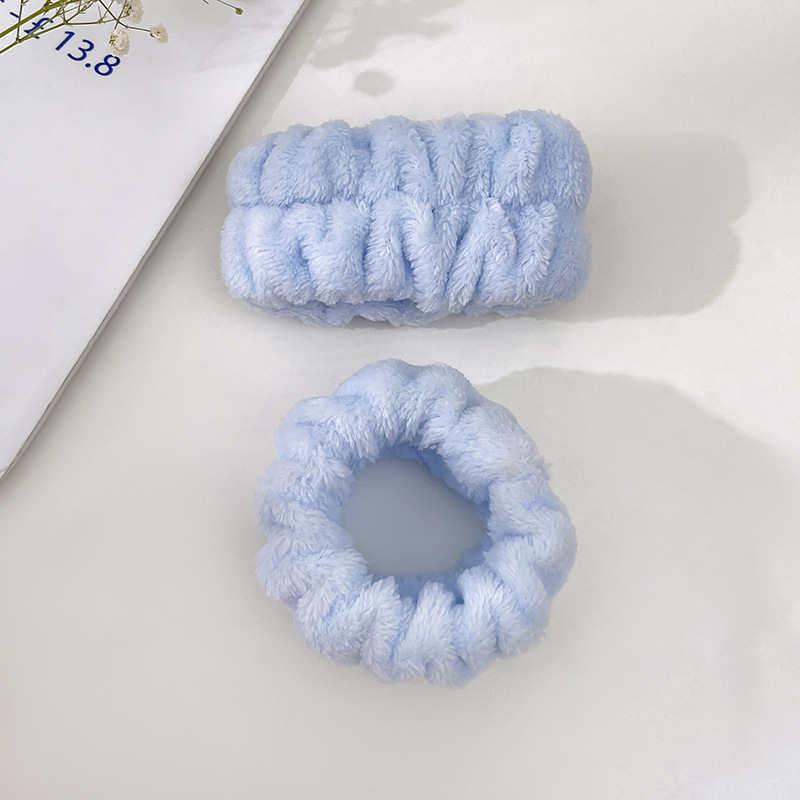 Lavarse la cara cinturón de cabello lindos de peluche para la mujer lavado y máscara especial de agujeros de cabello cinturón de cabello brazalete