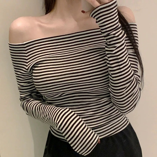 Ins sexy pure desire stylish striped base long-sleeve T-shirt for women, hot girl night club V-neck one-piece top, versatile women's top
