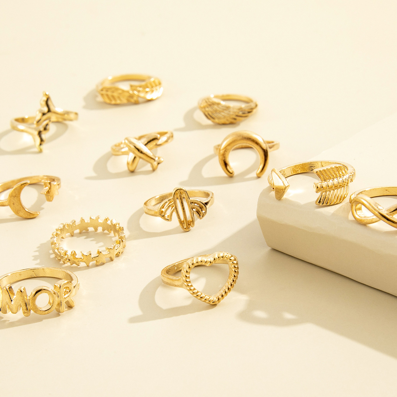 Jewelry Star Moon Airplane Wings Love Hollow Cactus Joint Ring Twelve-piece Set display picture 4