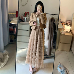 快手网红新款气质小香风宽松短款外套女上衣高腰网纱蛋糕长裙套装