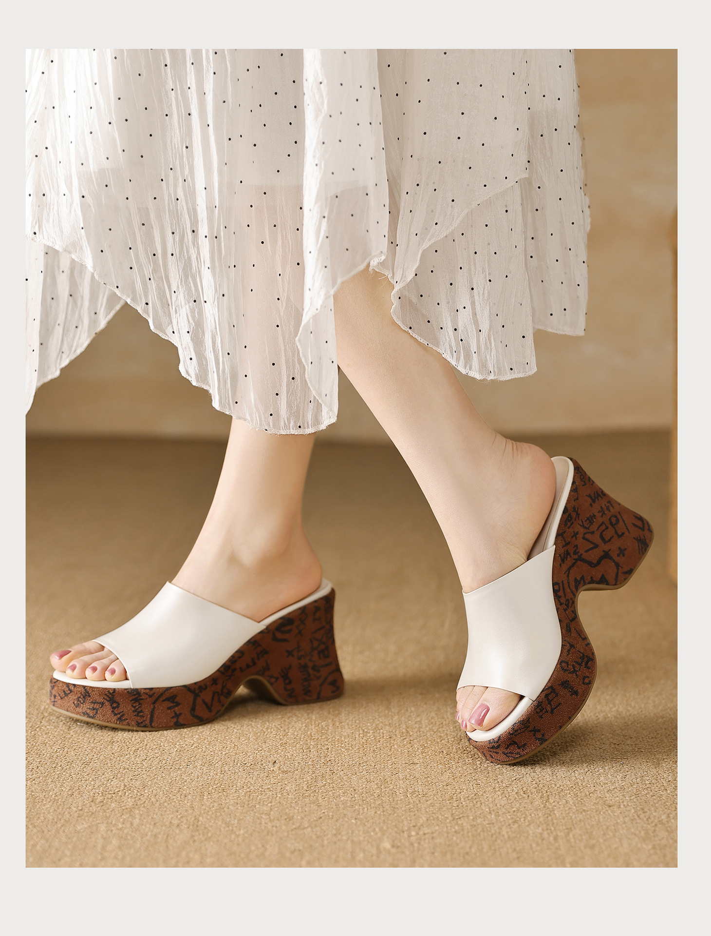 Dép sandal nữ quai chữ V đế xuồng cao phong cách Bohemian, chất liệu da thật, mũi hở, đế dày êm chân — màu đen, màu trắng ngà chi tiết 16