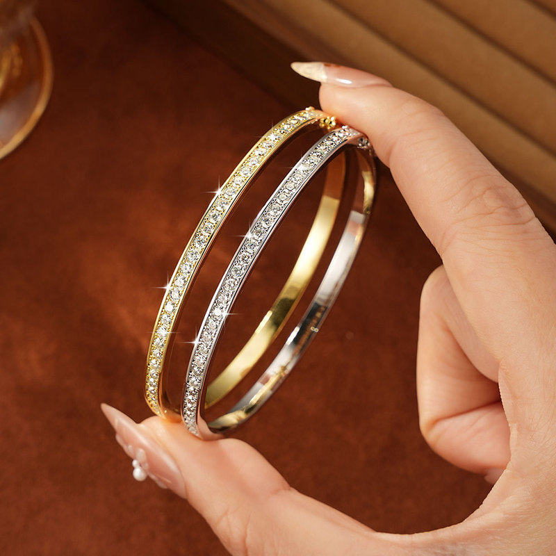 Cross-Border Hot-Selling Starry Moissanite Bracelet, Niche High-End Style, Instagram-Inspired Light Luxury, Electroplated 14K Gold Jewelry, Custom-Made Cross-Border Hot-Selling Starry Moissanite Bracelet, Niche High-End Style, Instagram-Inspired Light Luxury, Electroplated 14K Gold Jewelry, Custom-Made