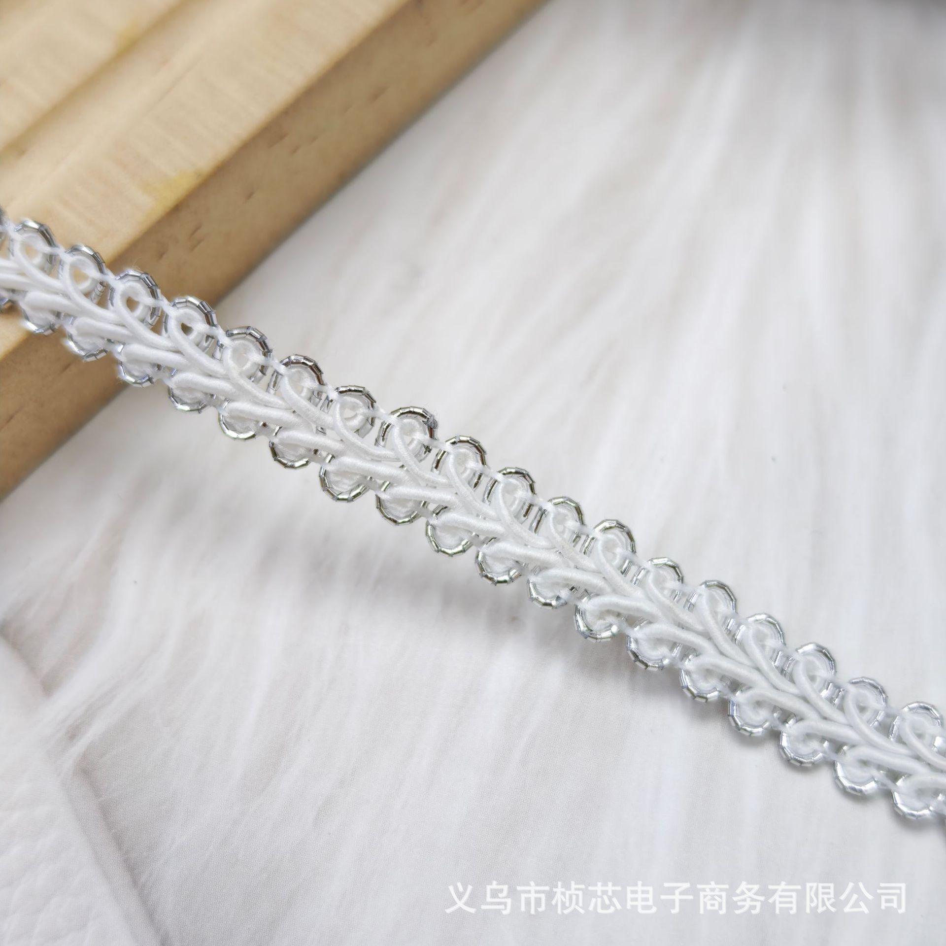 0.8cm*white+silver on both sides