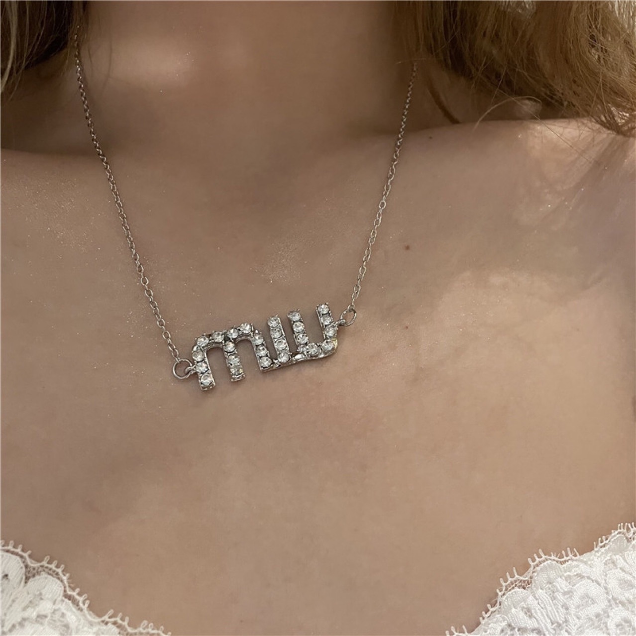 Neue Modebuchstaben Strass Dünne Kette Halskette Thin display picture 9