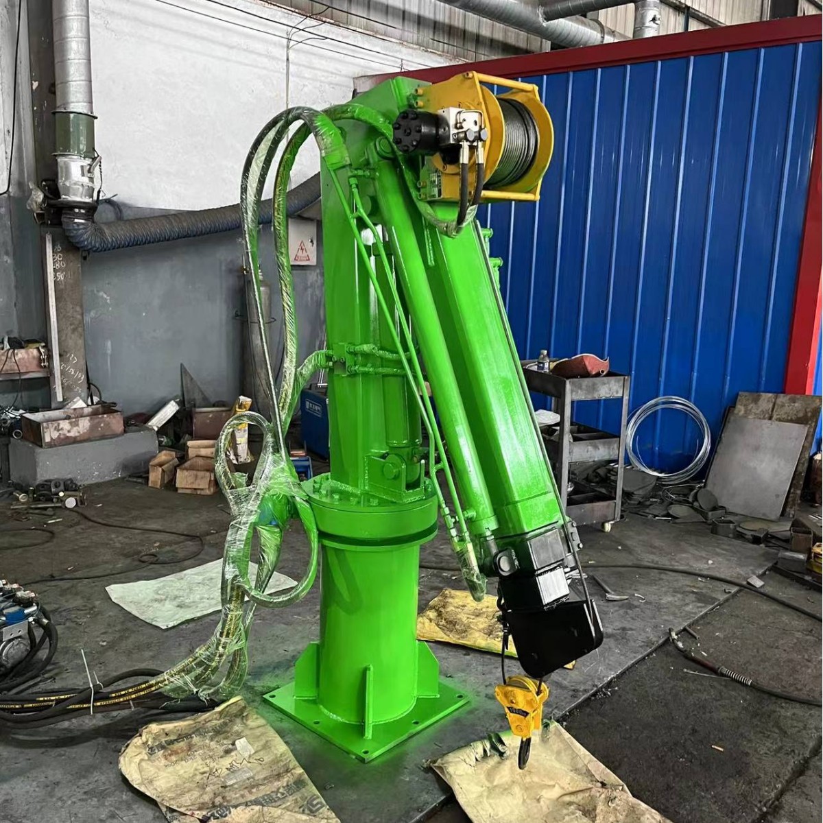 全液压农用小型起重机 360度转液压随车吊机 工地园林车载吊运机