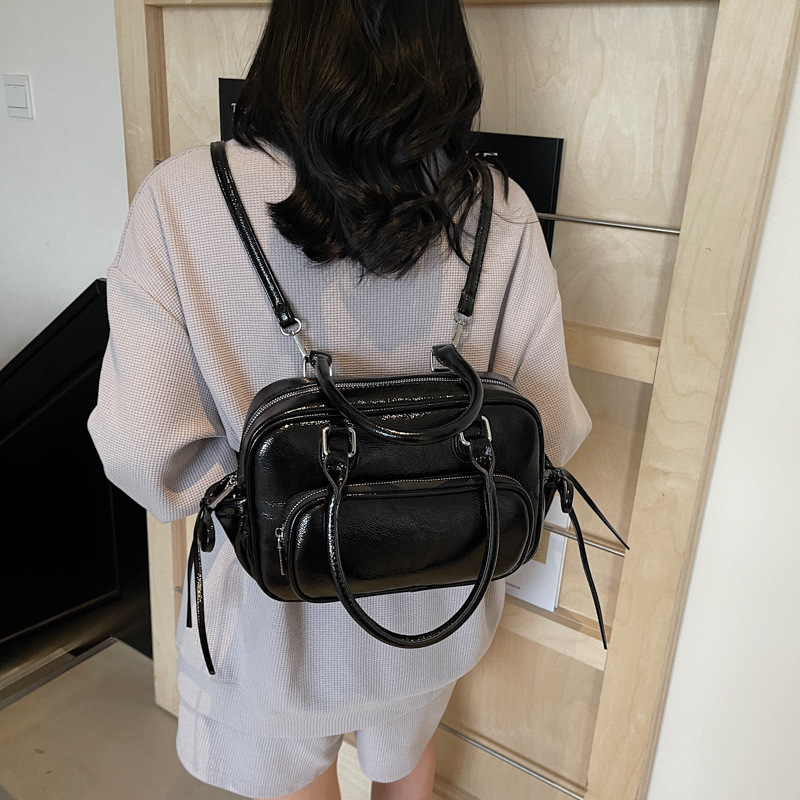 Women's Retro Handbag Multi-Layer Commuter Crossbody Bag 2025 New Soft Leather 2-Way Backpack Casual Tote Bag - Thumbnail 7