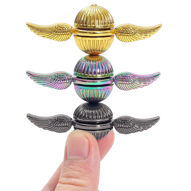 Metal Barmaq Fırlanan Oyuncaq — Qanadlı Fidget Spinner