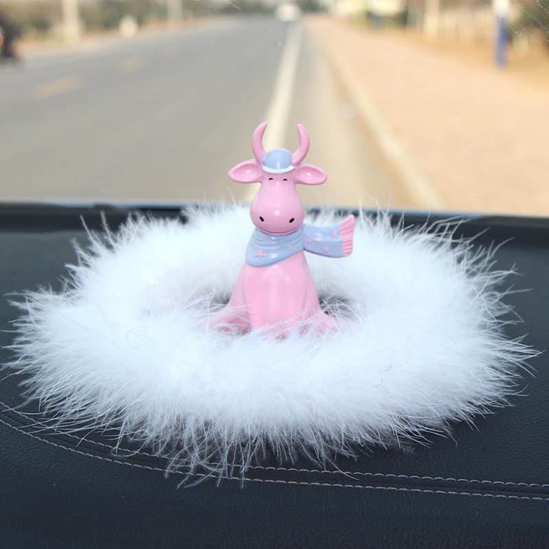 Decoraciones de automóviles de bendición de resina del año del terro mascota adornos interiores de automóviles lindos y creativos adornos de automóviles rosa