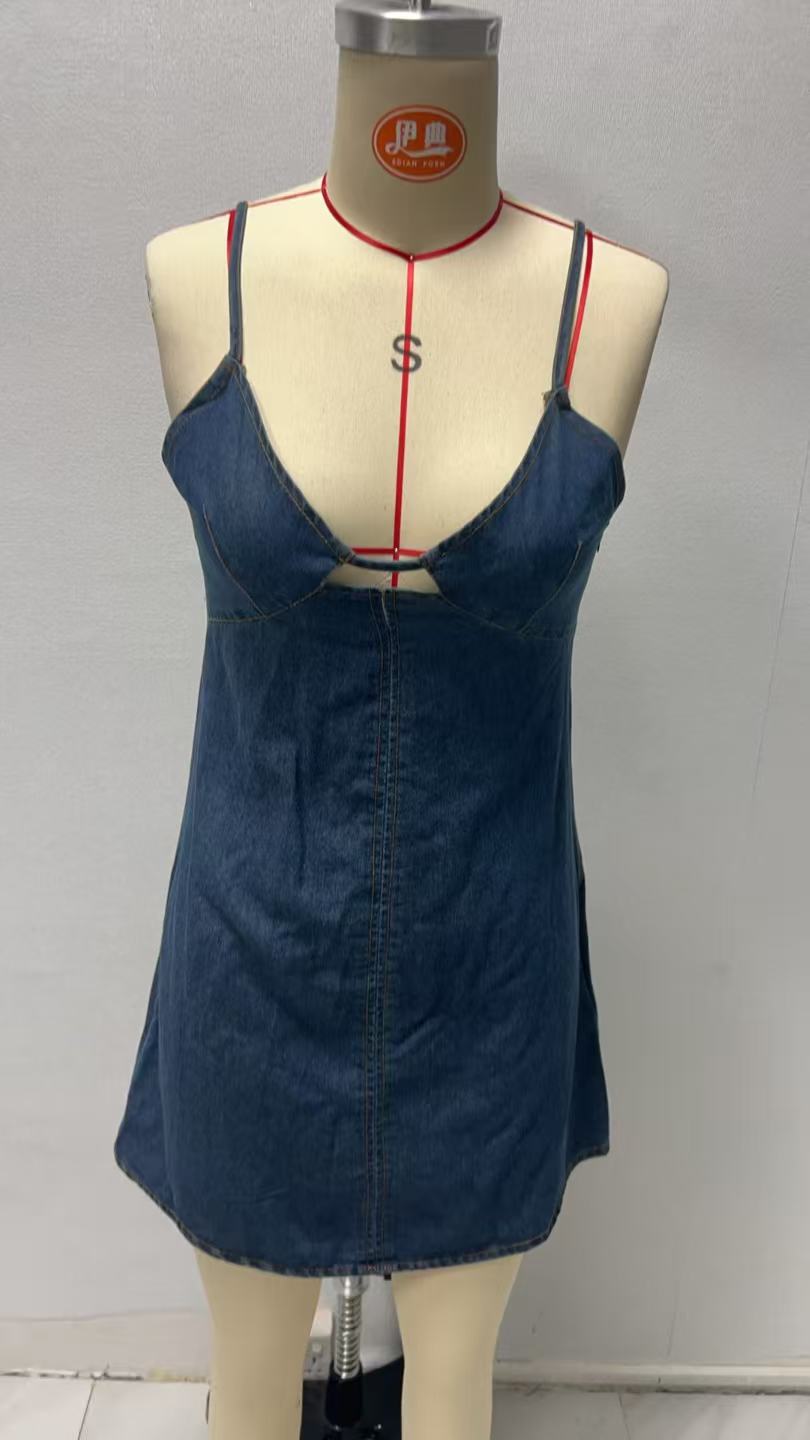 185g Weight Above Knee Dress Length Type Sleeveless Sleeve Length Denim Dress Dresses Type Sleeveless Sleeve Type Polyester, Denim Fabric Type High Waist Waist Line Holiday, Daily, Selfie Occasion V Neck Neckline Regular Fit Fit Type Solid Color Pattern Summer Season Women's Gender Casual, Elegant, Streetwear Style Wholesale Women's Casual Elegant Streetwear Solid Color Holiday Daily Selfie V Neck Sleeveless Denim Dress 3
