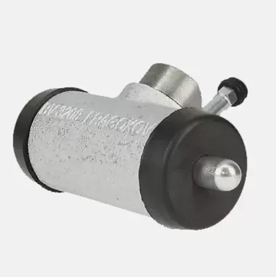 67112604 tractor Brake cylinder