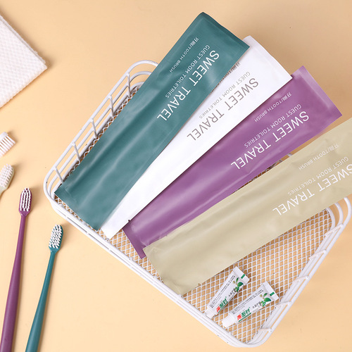 Disposable toothbrushes for hotels wholesale hotel toiletries toothpaste soft bristle toothbrush set for B&B