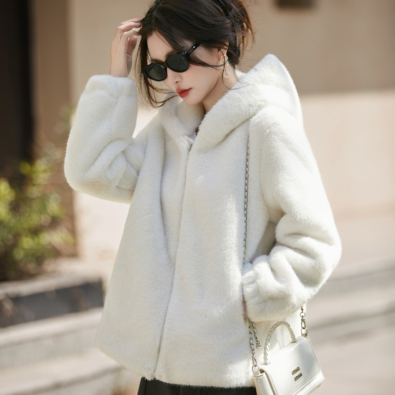 2025 Imitation Mink Fur Thickeneded Outwear Velvet Imitation Mink Fur Women's Hooded Young Fur Mid-Length Outwear