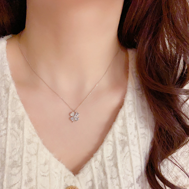 Four Leaf Clover Necklace - Image 2