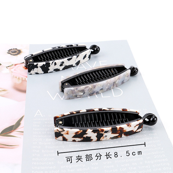 Small hair accessory