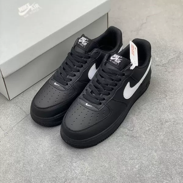 Pure original black and white low-top sneakers, popular for men and women, black warrior casual sports shoes
