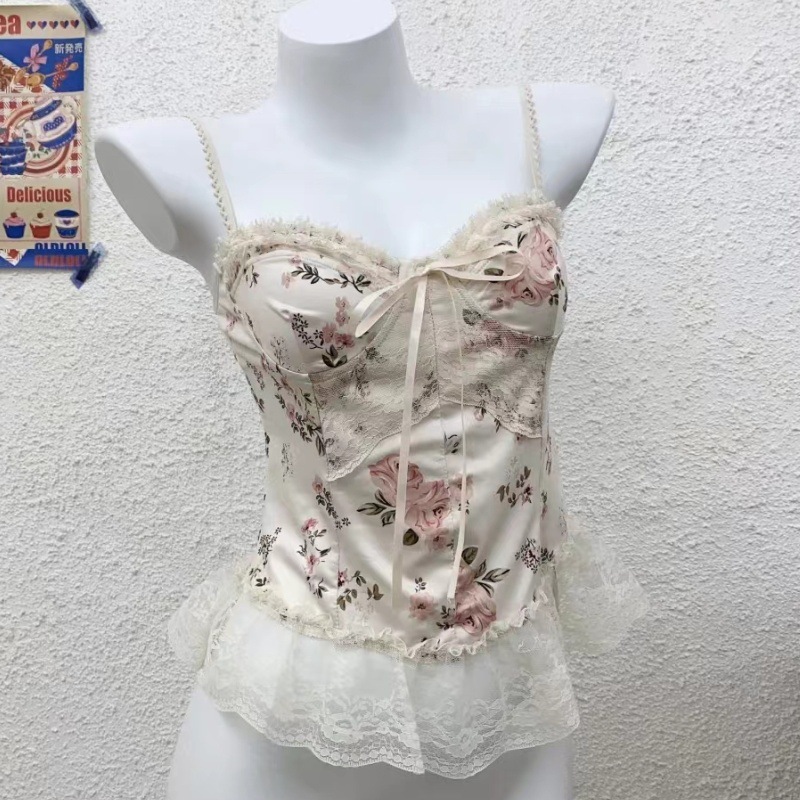 Verano fresco francés dulce y picante viento puro deseo de encaje pequeño chaleco de cabina de flores trituradas con una chaqueta se puede usar fuera
