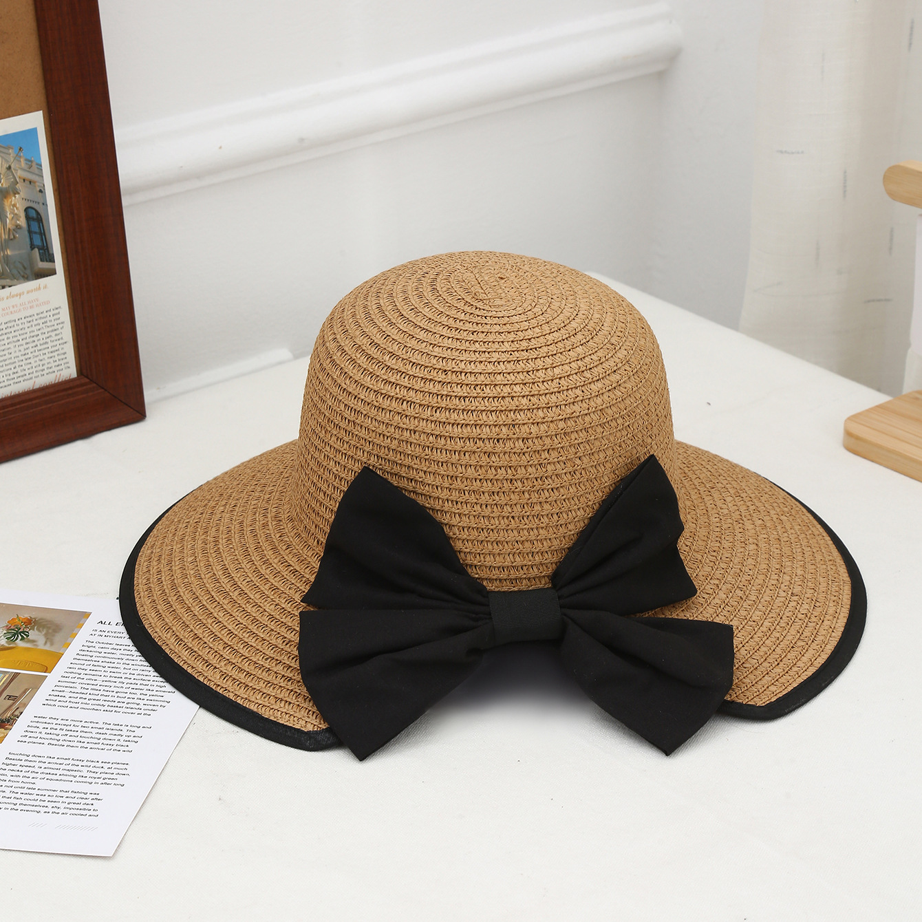 Sombrero de paja con lazo – estilo veraniego, ala ancha, para playa o vacaciones al aire libre