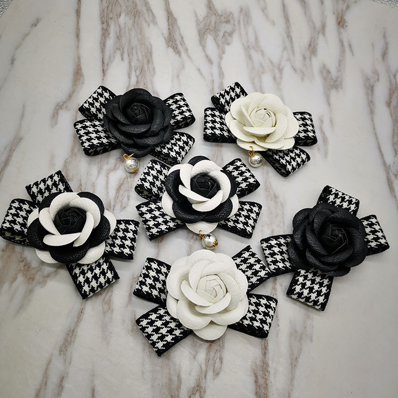 Houndstooth Camellia Pearl Brooch, Car Steering Wheel Phone Case, Chanel-Style Bag and Hat Accessories Houndstooth Camellia Pearl Brooch, Car Steering Wheel Phone Case, Chanel-Style Bag and Hat Accessories