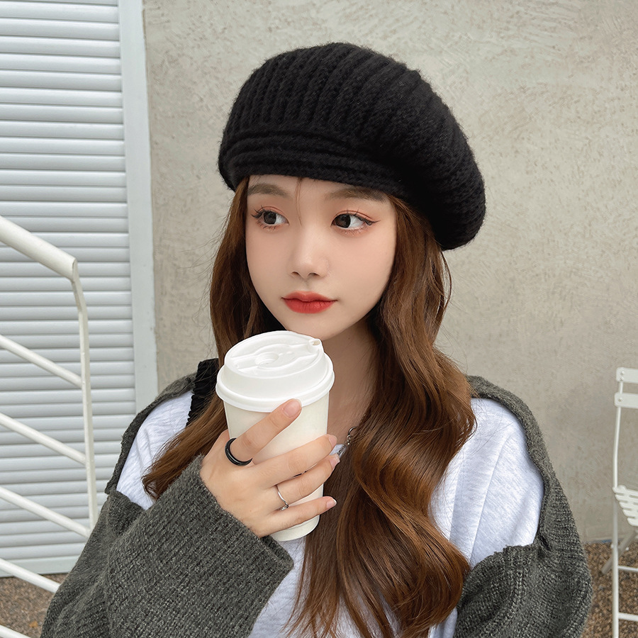 Women's Fashion Solid Color Eaveless Beret Hat display picture 1