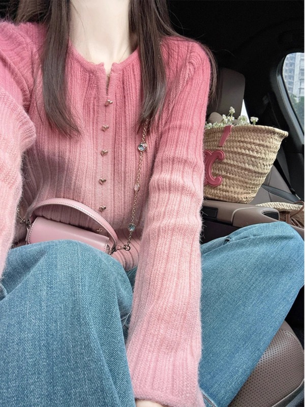 渐变粉色坑条长袖针织衫女多巴胺樱花出片穿搭上衣2025新款开春季|undefined