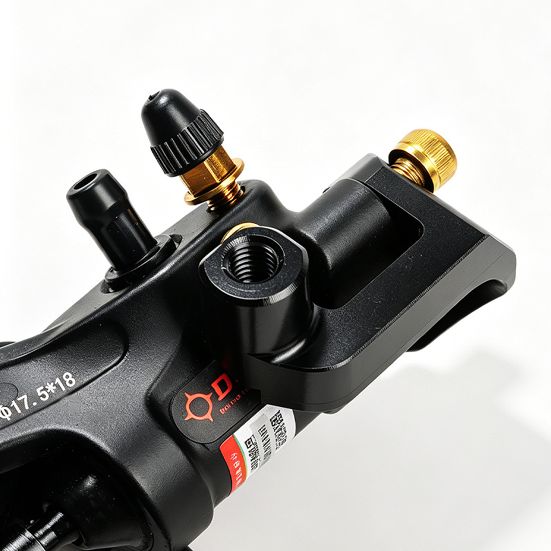 Suitable for Ninebot pump mirror mounts, allowing for direct installation without cutting the shell; compatible with Brembo RCS/F130/GT02 mirror mounts