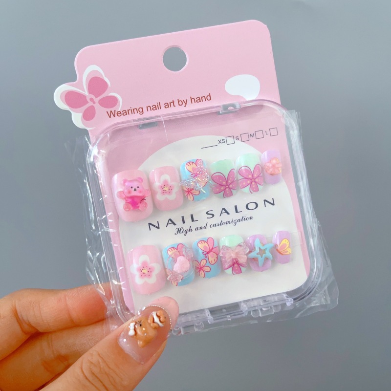 Niños que usan uñas niñas cortas 2025 nuevo estilo de alta sensación pegatinas de uñas no tóxicas y inodoras pegatinas de uñas especiales para niñas