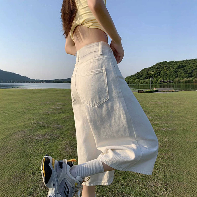 White denim shorts for women, summer thin high-waisted slimming loose plus-size wide-leg 7-point pants White denim shorts for women, summer thin high-waisted slimming loose plus-size wide-leg 7-point pants