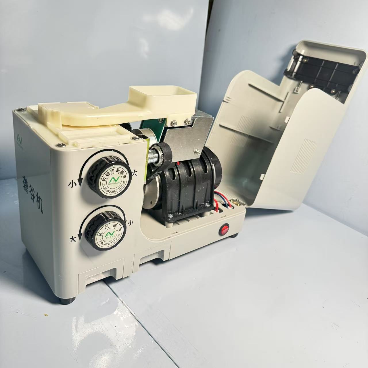 NA.2058��ũ����ʵ���ùȻ��綯���ڻ����׻�����ˮ��ȥ���ѿǻ�