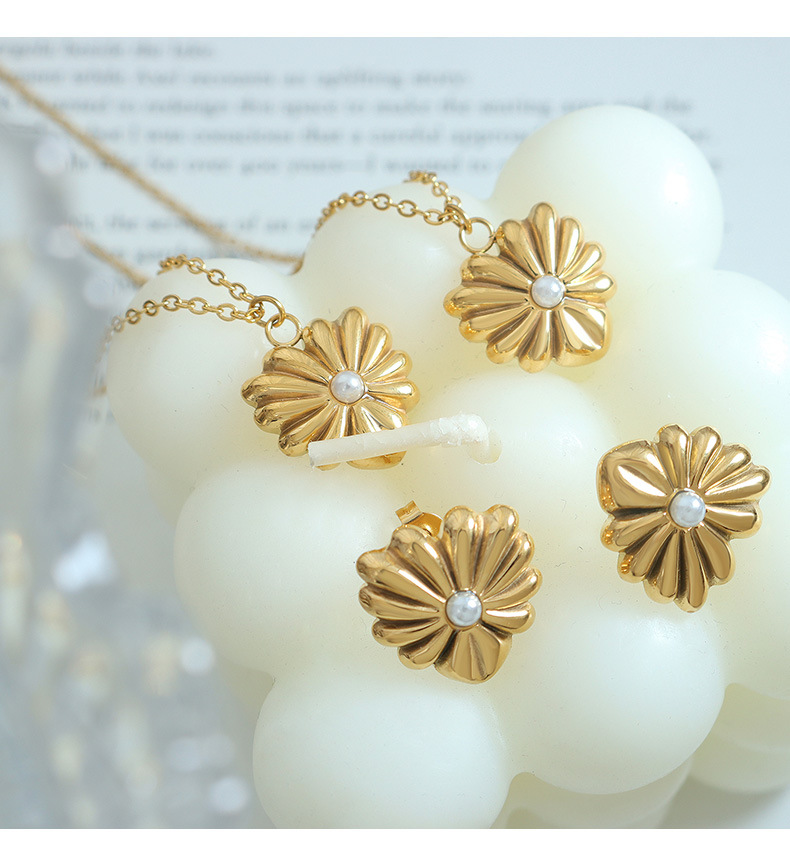 Simple Style Heart Shape Titanium Steel Inlay Artificial Pearls Earrings Necklace