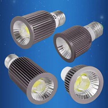 E27�ݿ�LED�۹�������b�������12�߰�ů��cob�Ο�Ͳ�������Դ