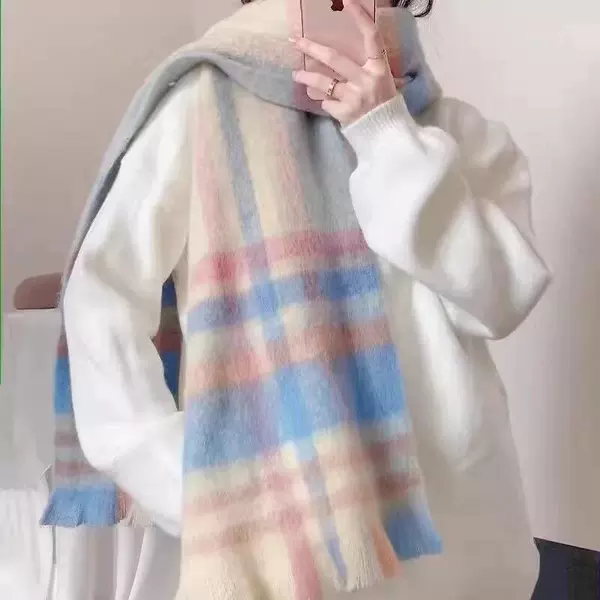 Rainbow plaid short beard