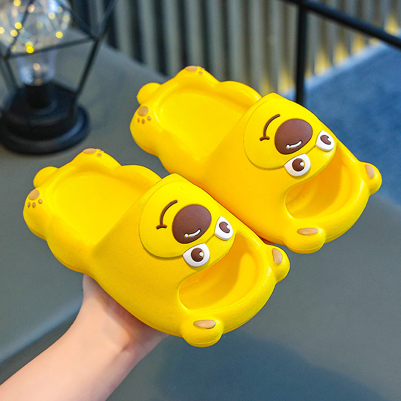 2024 nuevos niños zapatillas de verano niños y niñas interior antideslizante desodorante slip-on zapatillas de baño