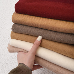 2025 red scarf for women in winter cashmere solid color scarf shawl high-end warm Korean style tassel scarf for men