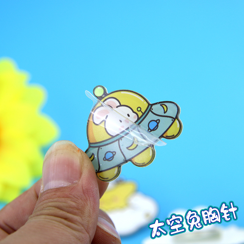 宇航員太空人日系可愛卡通配飾亞克力胸針批發ins書包徽章小兔子