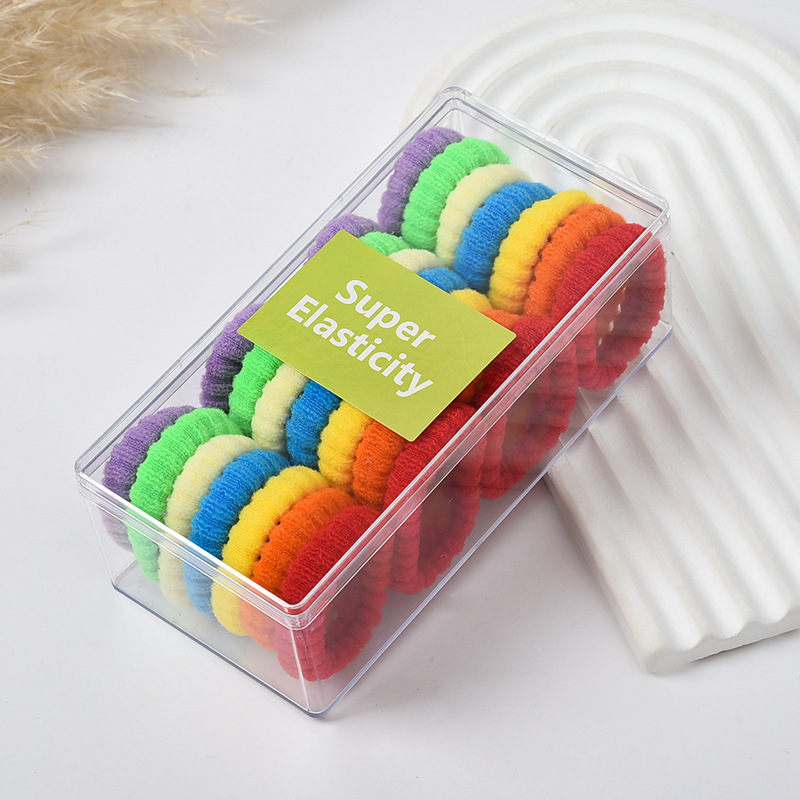 Colorful box of 28 sticks