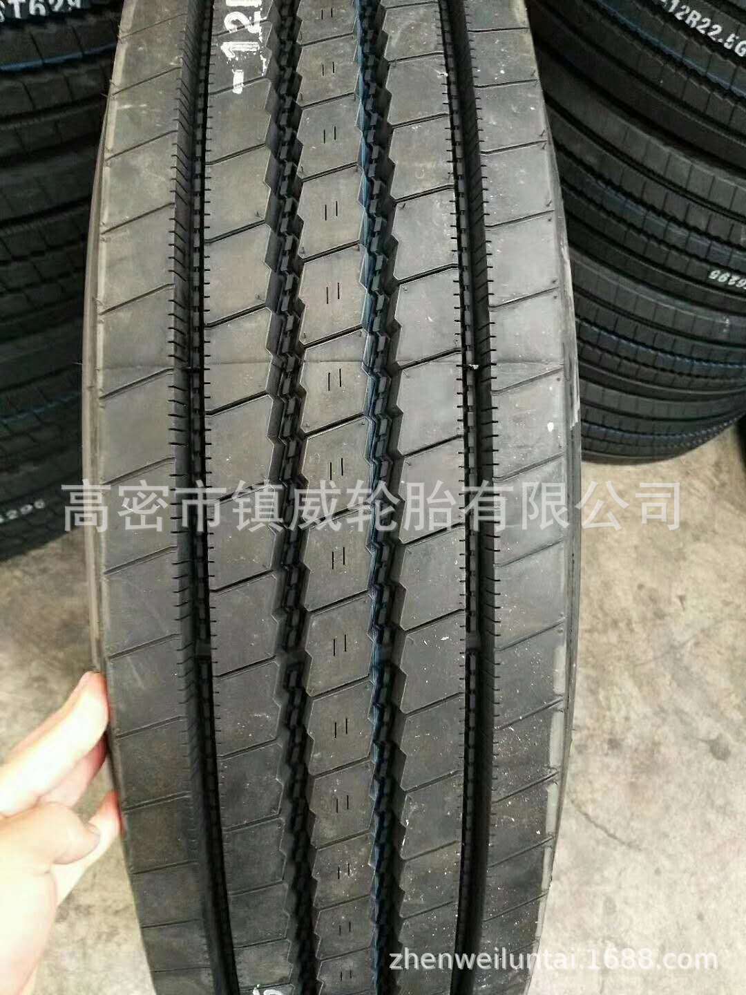 全钢卡车货车轮胎 12R12.5 12.00R20 吊车轮胎