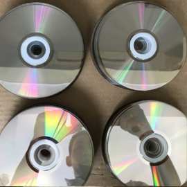 废旧光盘银色反光CD蓝色废旧光碟DVD手工酒吧DIY茶室装饰驱鸟光盘