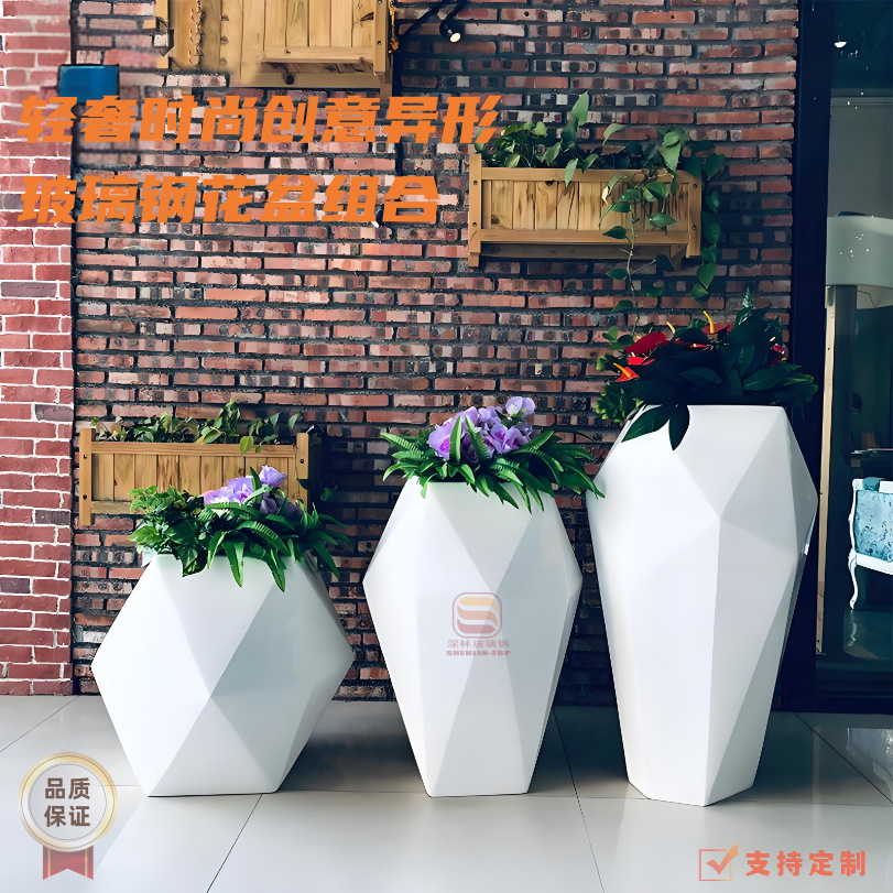 Vaso de lujo ligero de moda FRP compuesto de maceta de flores centro comercial hotel cafetería recipiente de belleza comercial maceta de flores
