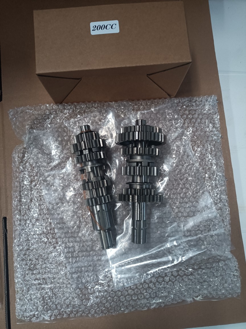 Zongshen Longxin Lifan motor principal y auxiliar del eje CG 125 150 175 200 250 300 Gear