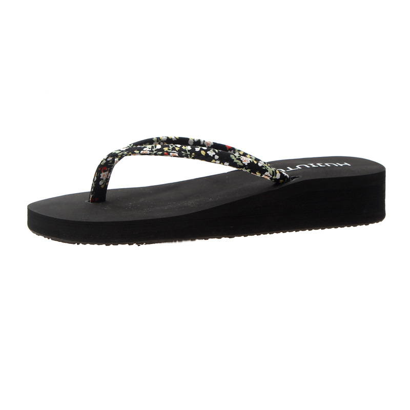 Nieuwe, hoogwaardige zomerslippers voor dames, met platte, antislipzool, eenvoudig model, sleehak, modieus en geschikt voor buitengebruik._voghion.com