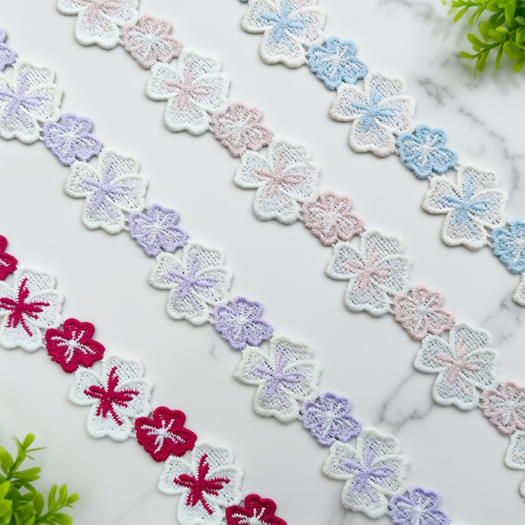 厂家直销新款水溶蝴蝶结3.5cm牛奶丝刺绣花边DIY礼盒帽子服装辅料