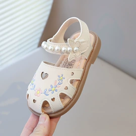 童皮鞋;童凉鞋;童运动鞋